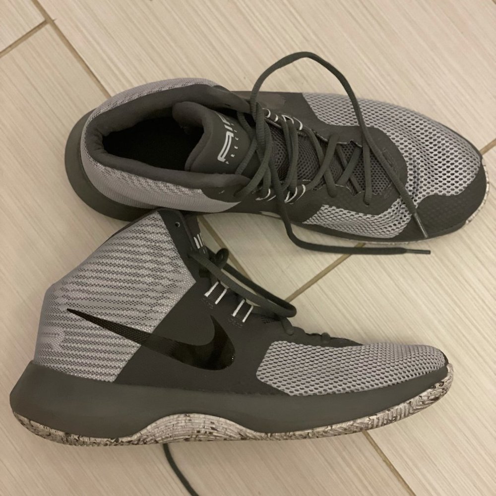 Nike Air Precision
